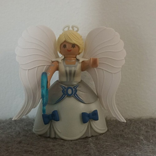 Playmobil figure no17 Girls like new