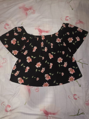 Μαύρη φλοράλ μπλούζα off-shoulder Tally Weijl μέγεθος S σαν καινούργιο