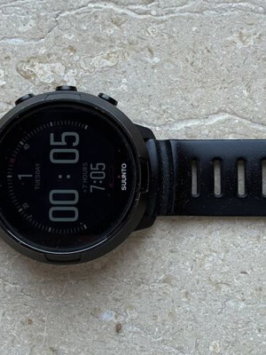 Suunto D5 dive computer like new
