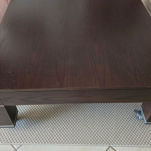 Coffee table used with 4 drawers and wheels