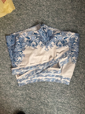 Shorts with belt like new, multicolored, size L