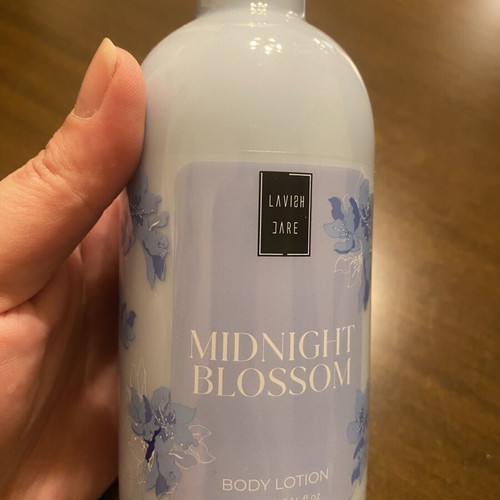 Lavish Care Body Lotion Midnight Blossom 300ml unused