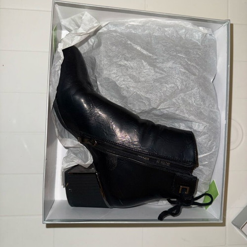 Migato black ankle boots used, size 38, with bow and block heel