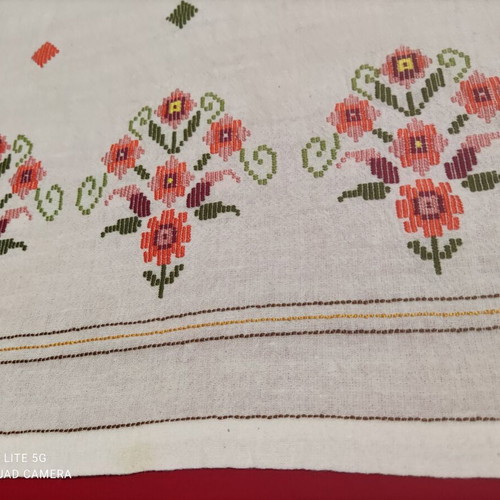 Embroidery like new, 67x37 cm