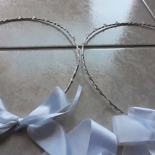 Wedding crowns like new