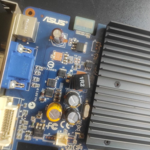 Asus GeForce 8500 GT Silent 512MB graphics card used, for parts