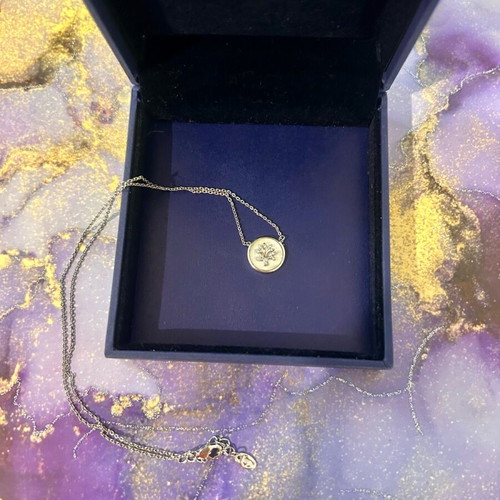 Swarovski necklace with silver tree like new