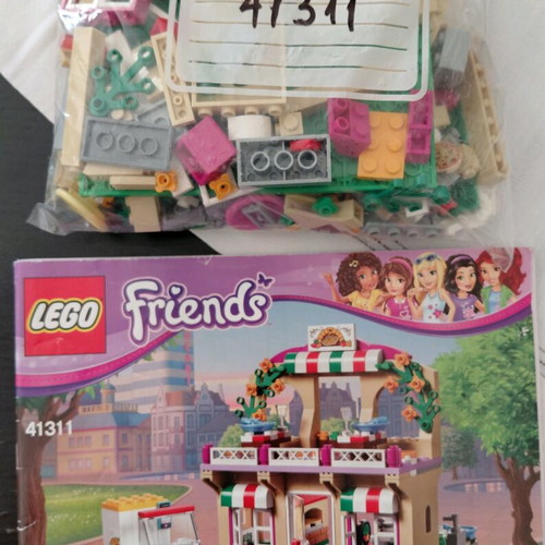 Lego Friends 41311 used, missing pieces, no box or figures, with instructions