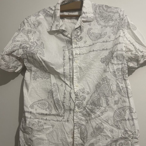 Blue Ridge Bandana Shirt like new, size M, white