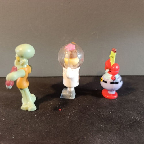 SpongeBob SquarePants figure set like new, McDonald's and Kinder 2005