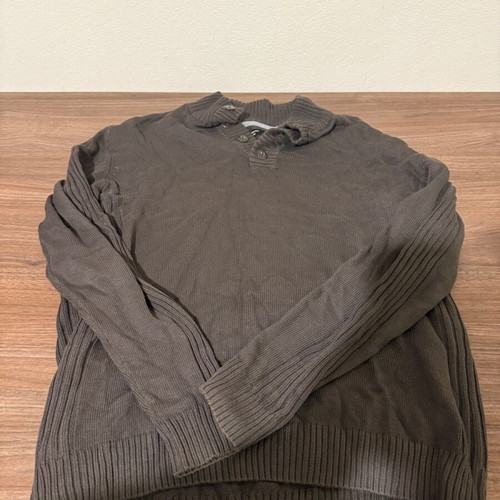 Watson’s brown sweater XL with collar and buttons like new
