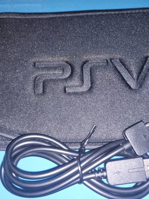 Sony PS Vita калъф и зарядно комплект нов за OLED 1000 модели