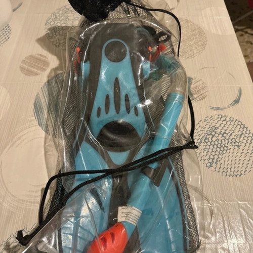 Set of fins with mask new and unused