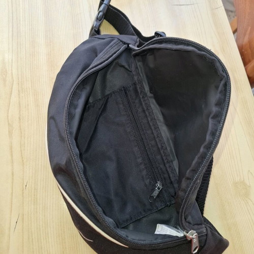 Nike bag used, black banana style