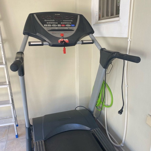 Alpine Corina E-725 treadmill used with wear