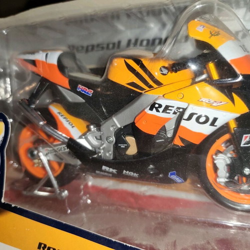 Maisto Repsol Honda RC212V 2009 MotoGP 1/10 Scale Miniature new