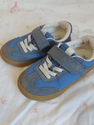 Zara barefoot sneakers size 24, blue