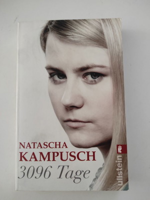 3096 μέρες Natascha Kampusch σαν καινούργιο, αγγλικά