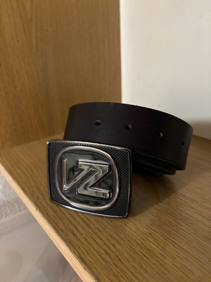 Ανδρική δερμάτινη ζώνη Von Zipper καινούργια, μέγεθος 115