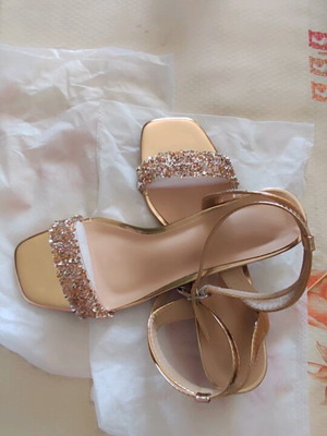 Gold Sandals with Strass Size 40 New, 3 cm Heel