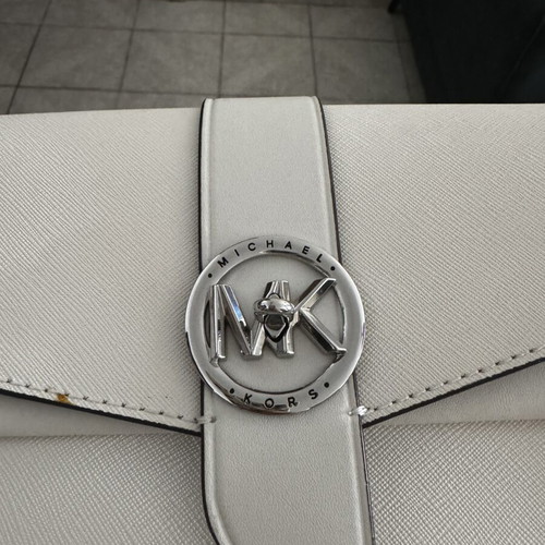 Michael Kors white shoulder bag like new