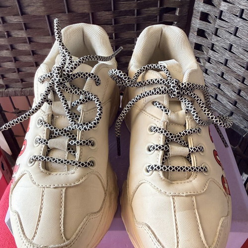 Children's Chunky Sneakers Boston Size 32 Like New Beige