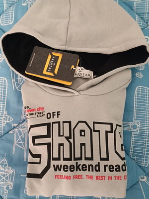 Φούτερ με κουκούλα Hashtag καινούργιο, μέγεθος 116 cm για 6 ετών