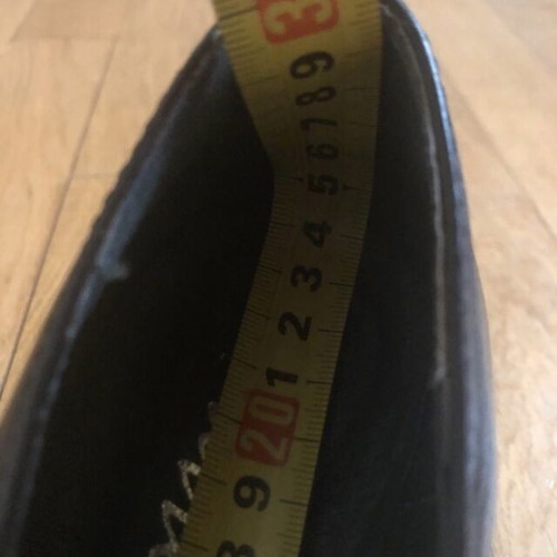 Patricia Miller black leather Oxford ankle boots size 40