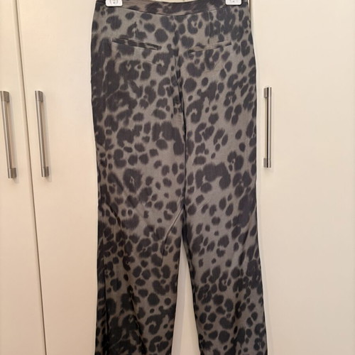 Massimo Dutti leopard pants like new, size S