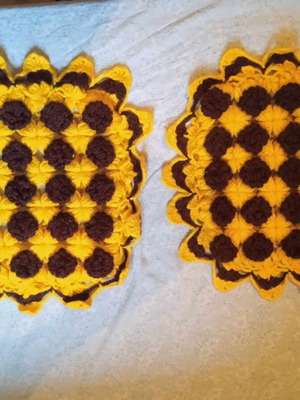 Knitted pillowcases new, set of 2, yellow brown