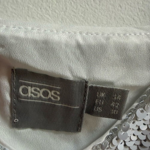 White sequent top ASOS like new, elastic straps XL