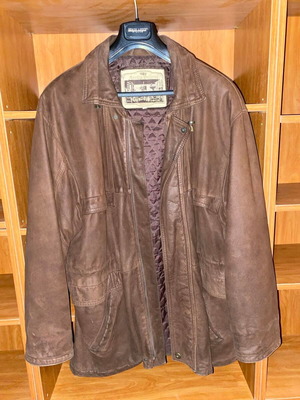 Leather jacket dark tan used, size XL