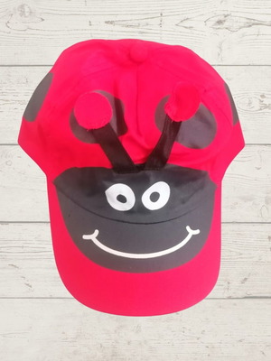 Children's hat with 3D ladybug figure, size 56, new