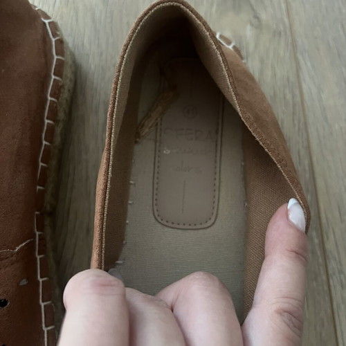 Espadrilles Arena terracotta suede like new, perforated design