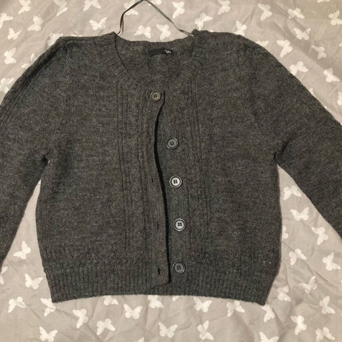 Knitted cardigan H&M grey like new for 6-7 years old