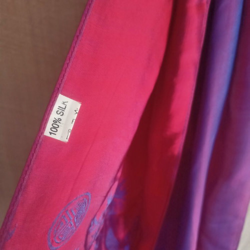 Chinese silk scarf like new, deep red and purple, 156x45cm
