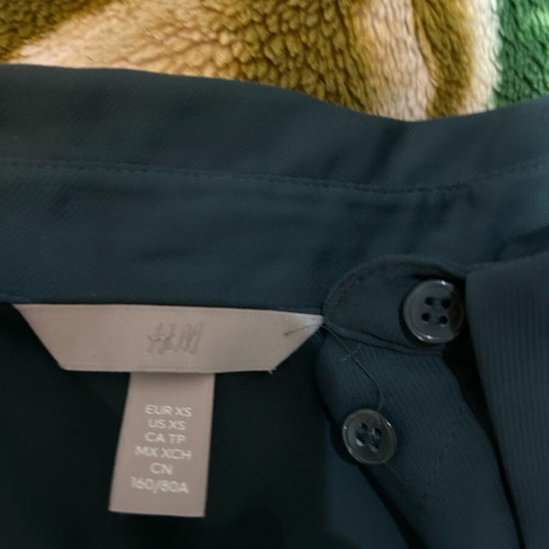 H&M clothing set like new, pants and shirt