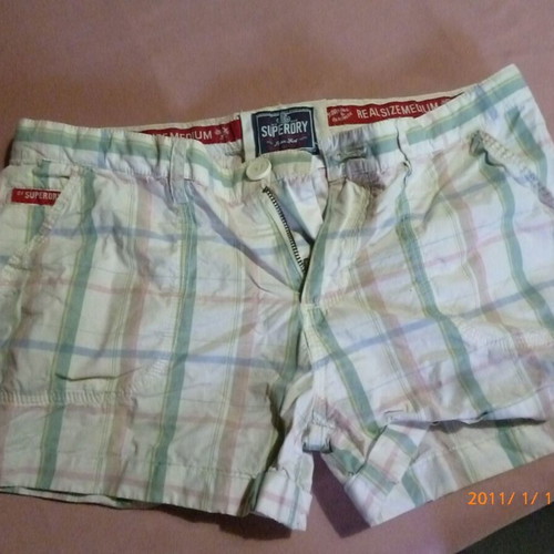 Superdry women's shorts like new, size M, multicolor