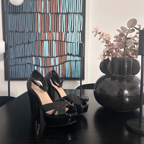 Celestino Black Patent Platform Sandals Size 37 Like New