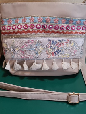 Boho crossbody bag like new, beige