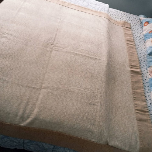 Armchair throw like new, chenille beige 150x150 cm