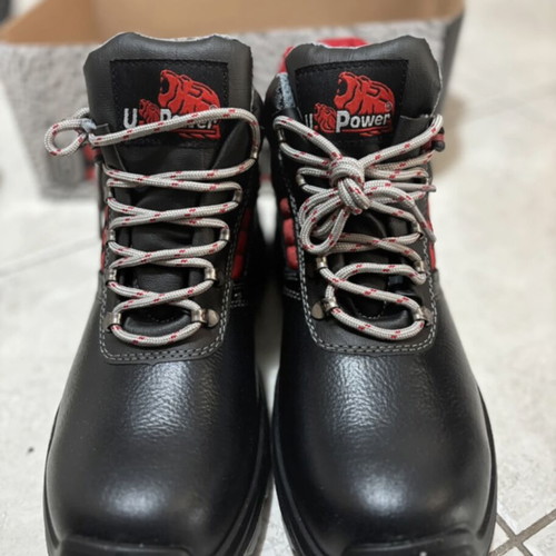 U Power safety boots new for work
