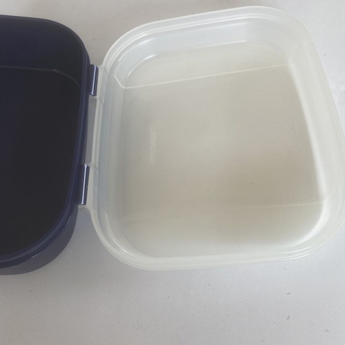 Tupperware square container used, 20x8 cm, airtight food storage
