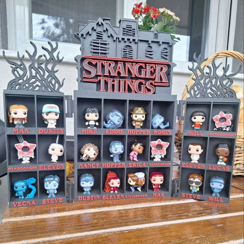 Stranger Things Kinder Joy 3D box like new