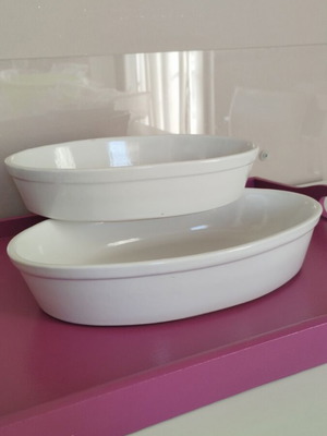 Oval porcelain bakeware set of 2 pieces new