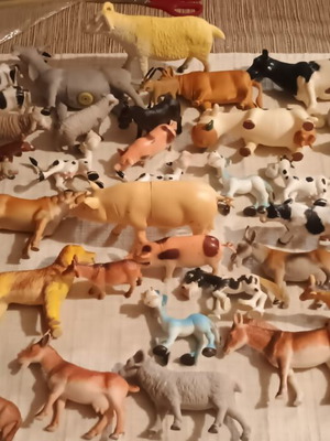 Set of 48 plastic farm animals