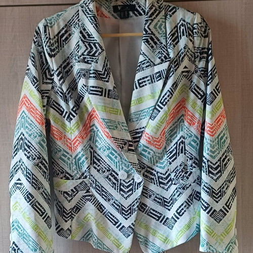 Cutie London Women's Medium Blazer - White with Multicolored Geometric Print
