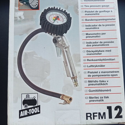 Air Gun with Pressure Gauge like new for Tires