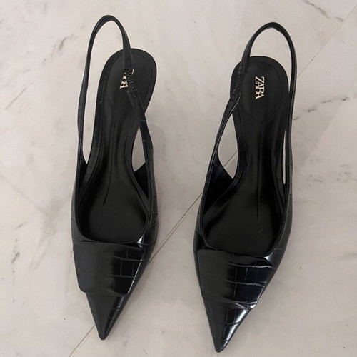 Zara black slingback pumps size 37 like new, 5 cm heel
