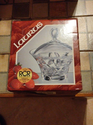 Laurus crystal bonbonniere new, 24% lead crystal by RCR Italy